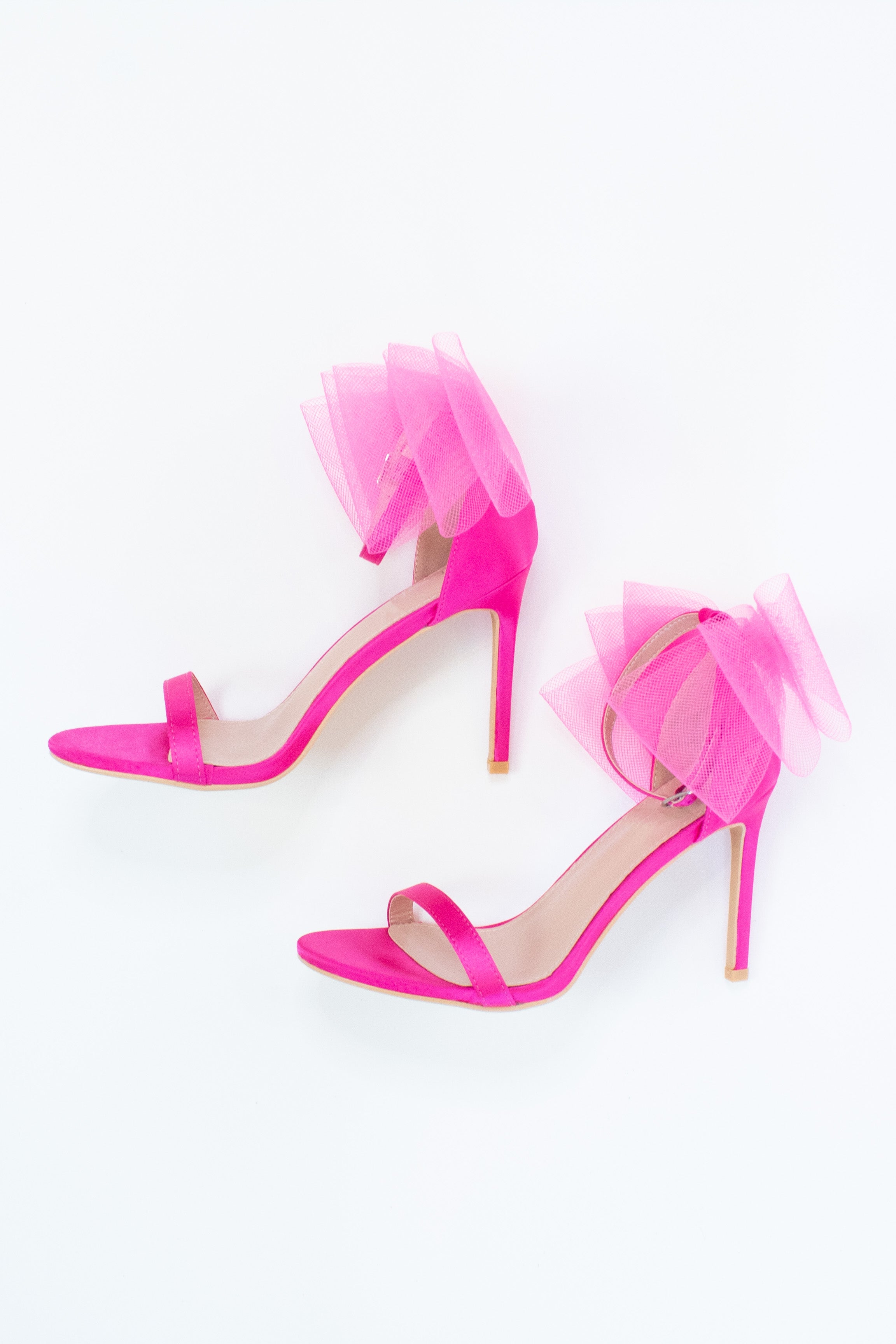 Hot pink 2025 heels with bow